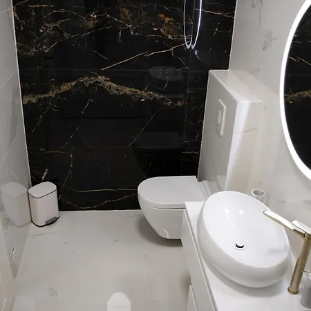 Pepi 4 Apartamento *